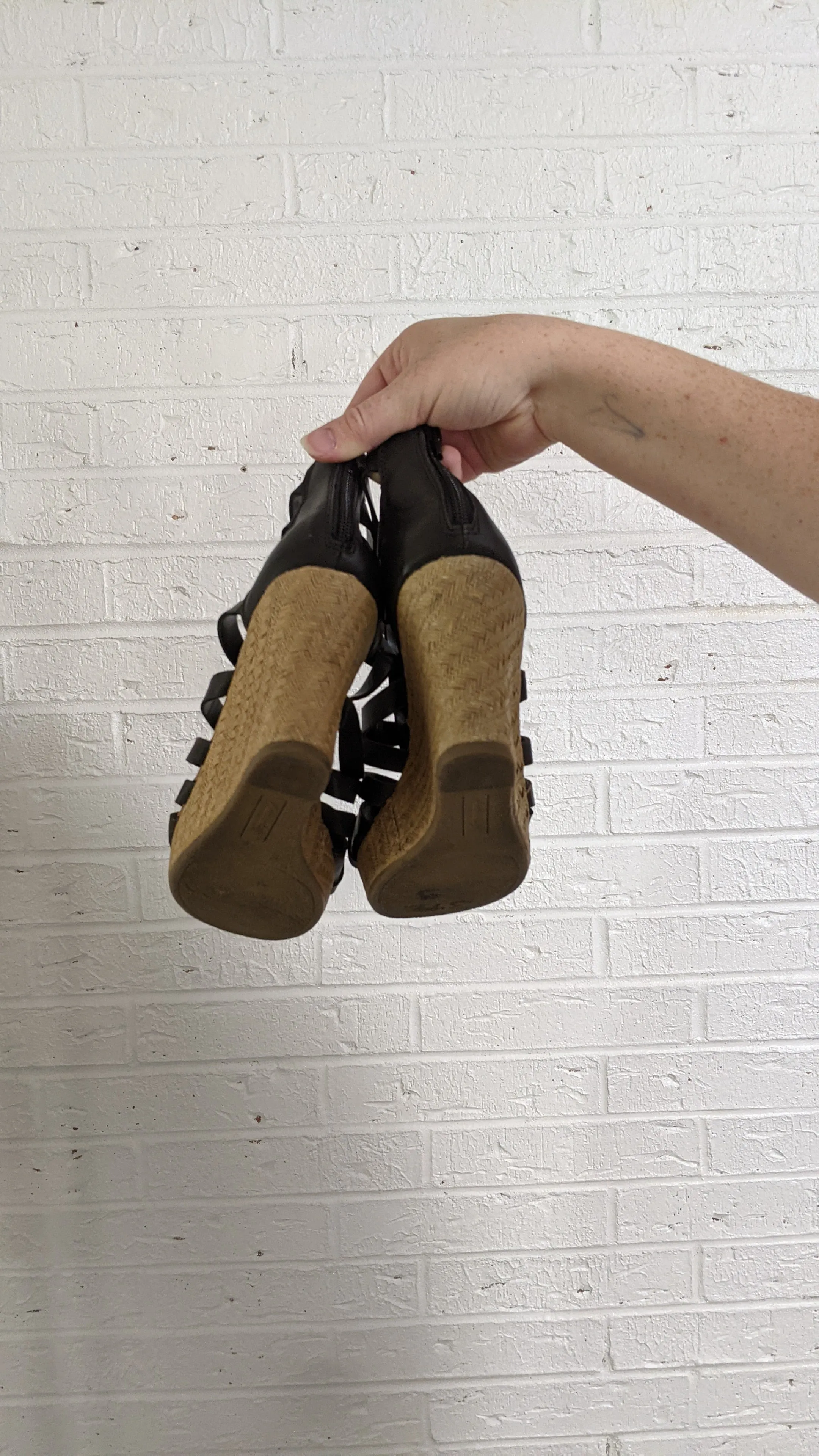 9 - American Eagle black Wedges