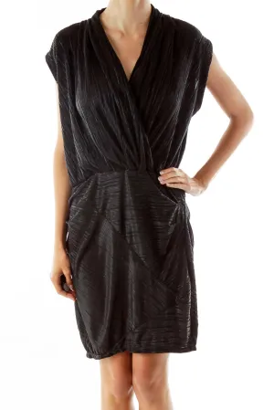 Black Pleated Sleeveless Day Dress