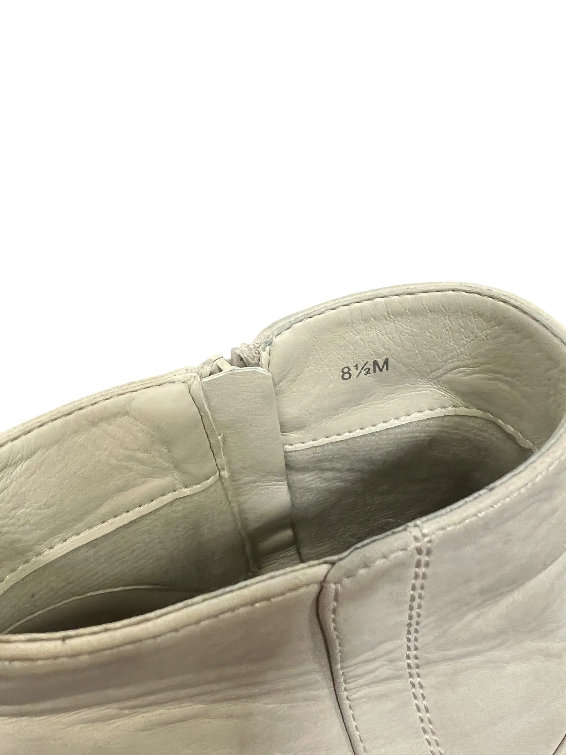 Boots Ankle Flats By Maurices In Grey, Size: 8.5