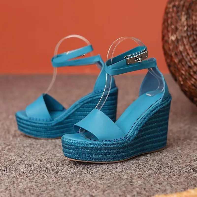 Veltique Slip-On Wedges